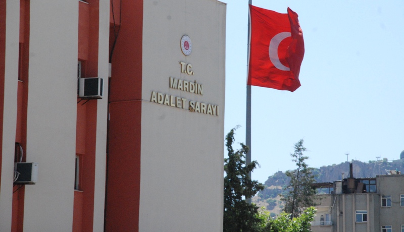 Mardin’de kendilerini başsavcı olarak tanıtan zanlılar tutuklandı