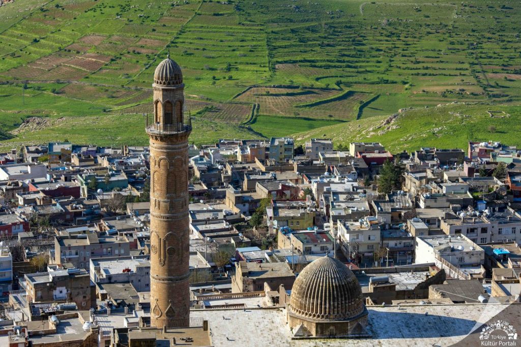 Mardin’in Sembolü: 850 Yıllık Ulu Cami ve Sakal-ı Şerif Emaneti
