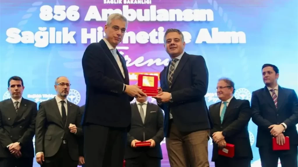 Mardin’e Tahsis Edilen Yeni Ambulansların Anahtarları Teslim Edildi