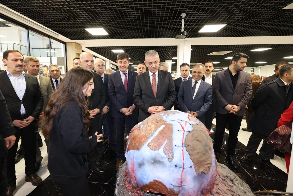 Gelecek İçin Büyük Adım