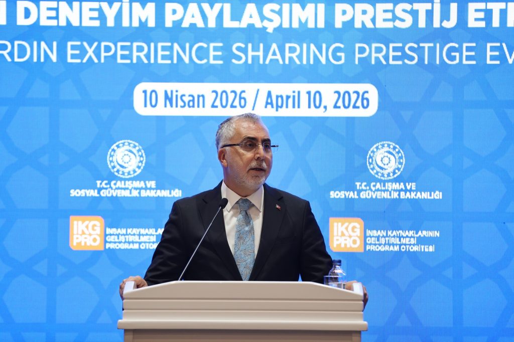 Bakan Işıkhan Duyurdu. Milyar Euroluk Dev Hamle