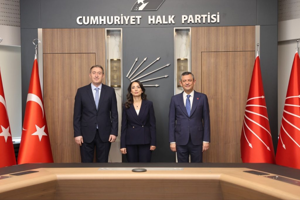 CHP Lideri Özel’den DEM Parti’ye Ziyaret