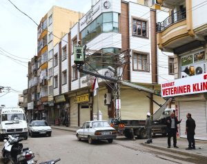 Diyarbakır Dicle Elektrik’ten Fırtına Mesaisi