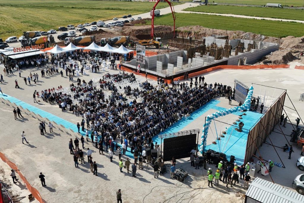 Nusaybin’e Dev Eğitim ve Konaklama Yatırımı