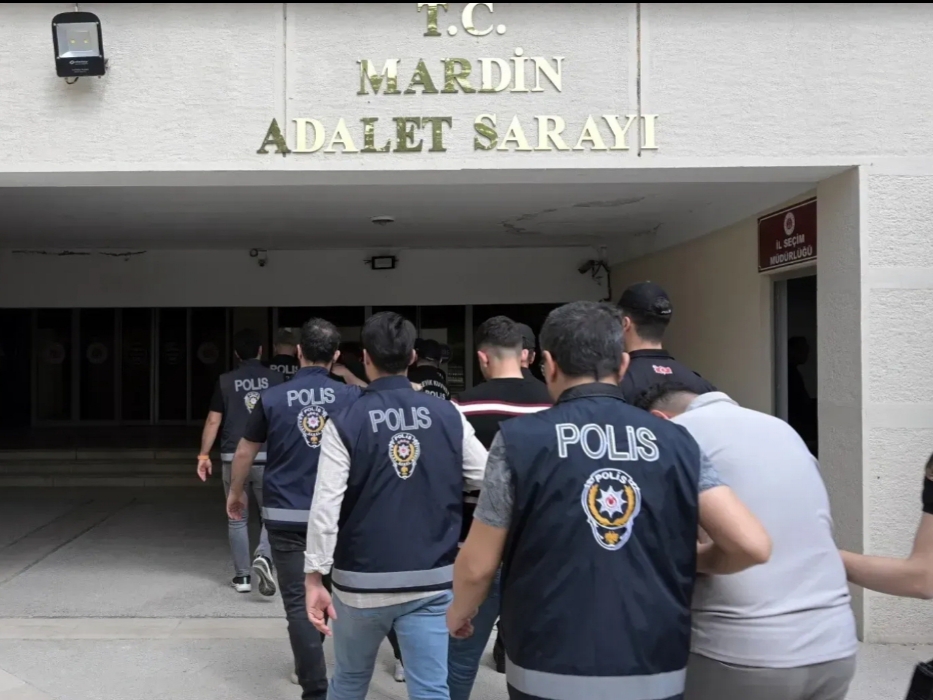 Mardin’de Dolandırıcılık Şebekesine Darbe
