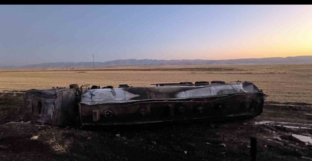 Nusaybin’de Mazot Tankeri Alevlere Teslim Oldu