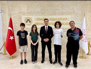 Kaymakam Kaya’dan LGS Şampiyonlarına Tebrik