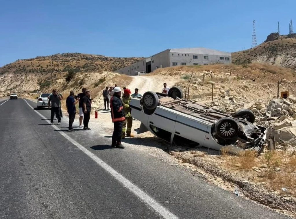 Mazıdağı’nda Otomobil Takla Attı: 2 Yaralı