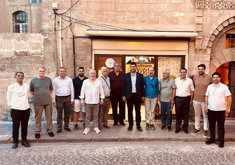 AK Parti İl Başkanı Uncu, Mardin Turizmi İçin Ortak Akıl Toplantısına Katıldı